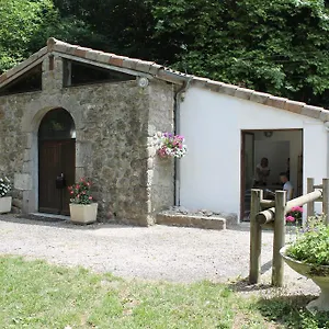 camping-le-pre-coulet.hotels-rhonealpes.com/